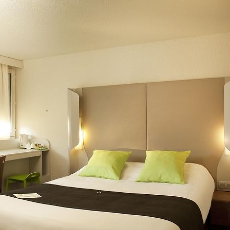 Campanile Arles Hotel Exterior photo