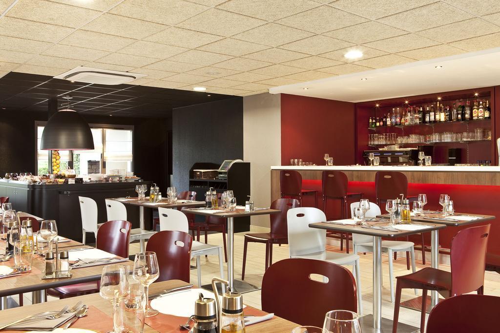 Campanile Arles Hotel Restaurant photo